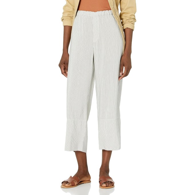 Women's Striped Pull on Cropped Pant