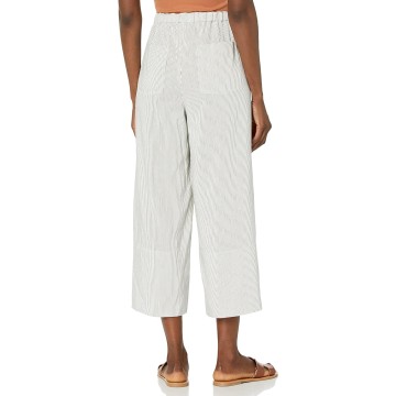 Women's Striped Pull on Cropped Pant